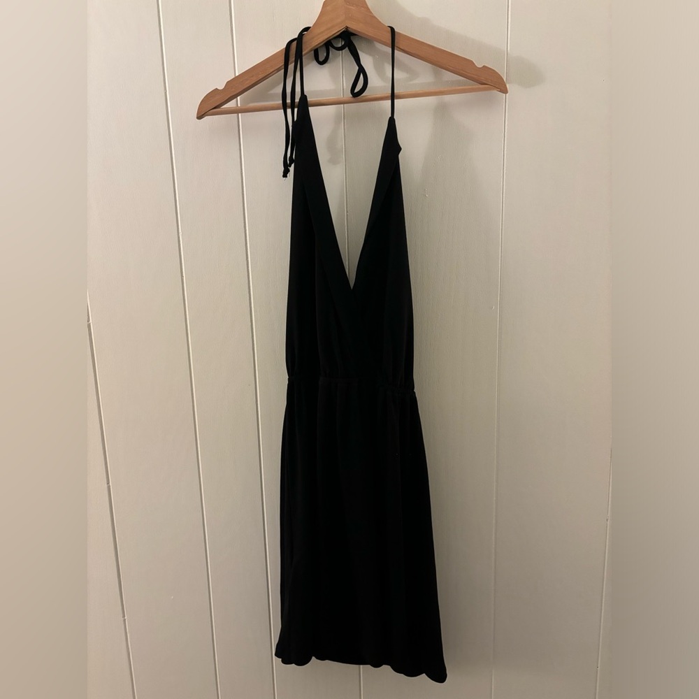 Black V-neck backless BCBG dress (S)